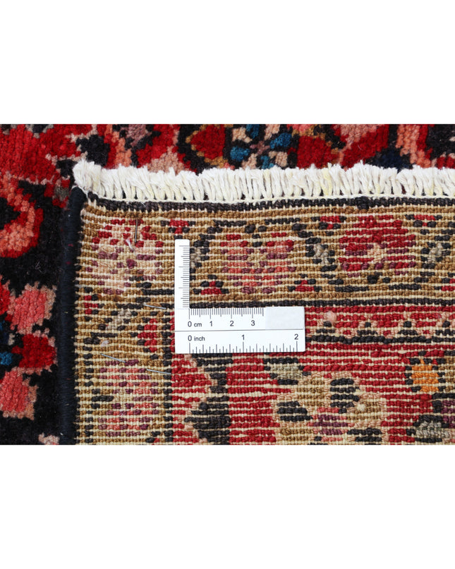 Hamadan 6' 11" X 9' 11" Hand Knotted Wool Rug 6' 11" X 9' 11" (211 X 302) / Black / Wool