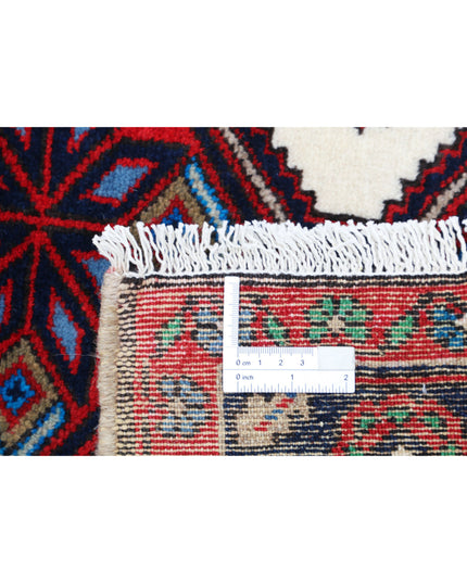 Hamadan 3' 5" X 4' 9" Hand Knotted Wool Rug 3' 5" X 4' 9" (104 X 145) / Ivory / Wool