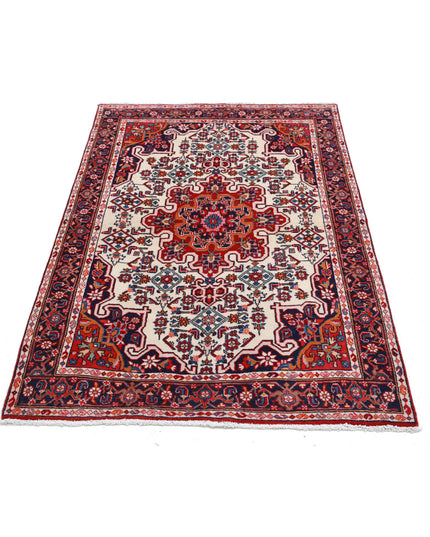 Hamadan 3' 3" X 5' 1" Hand Knotted Wool Rug 3' 3" X 5' 1" (99 X 155) / Ivory / Wool