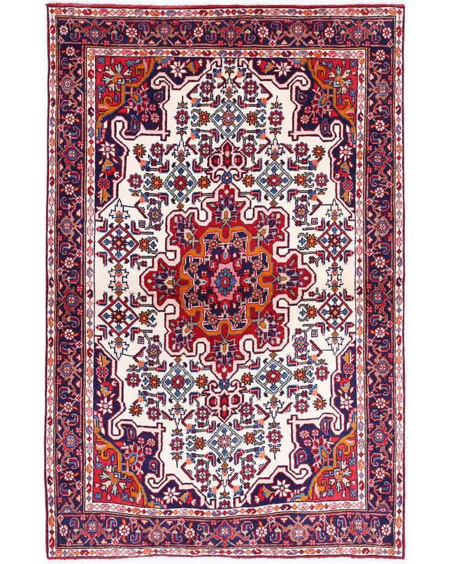 Hamadan 3' 3" X 5' 1" Hand Knotted Wool Rug 3' 3" X 5' 1" (99 X 155) / Ivory / Wool