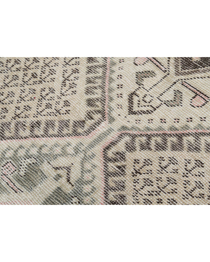 Hamadan 4' 10" X 9' 9" Hand Knotted Wool Rug 4' 10" X 9' 9" (147 X 297) / Ivory / Wool