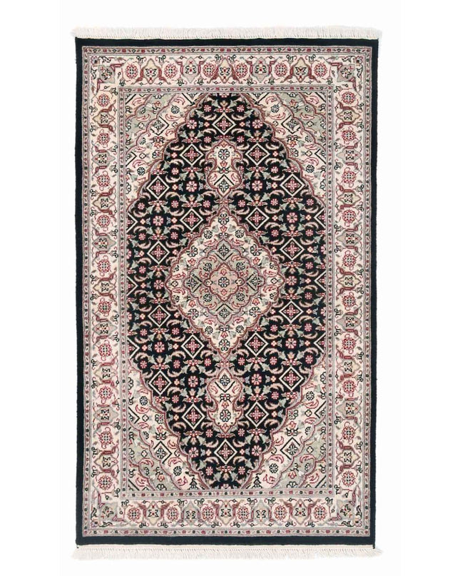 Heritage 3' 1" X 5' 1" Hand Knotted Wool Rug 3' 1" X 5' 1" (94 X 155) / Black / Wool