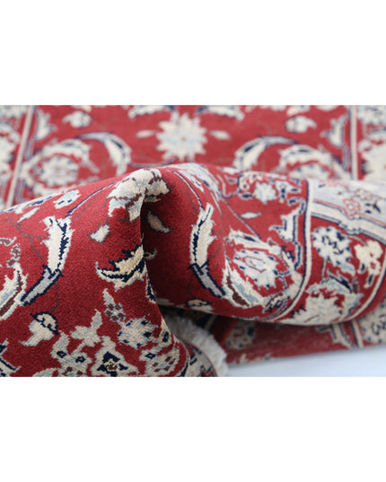 Heritage 2' 0" X 4' 2" Hand Knotted Wool Rug 2' 0" X 4' 2" (61 X 127) / Red / Wool