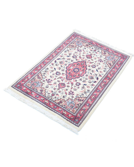 Heritage 2' 1" X 3' 1" Hand Knotted Wool Rug 2' 1" X 3' 1" (63 X 94) / Ivory / Wool