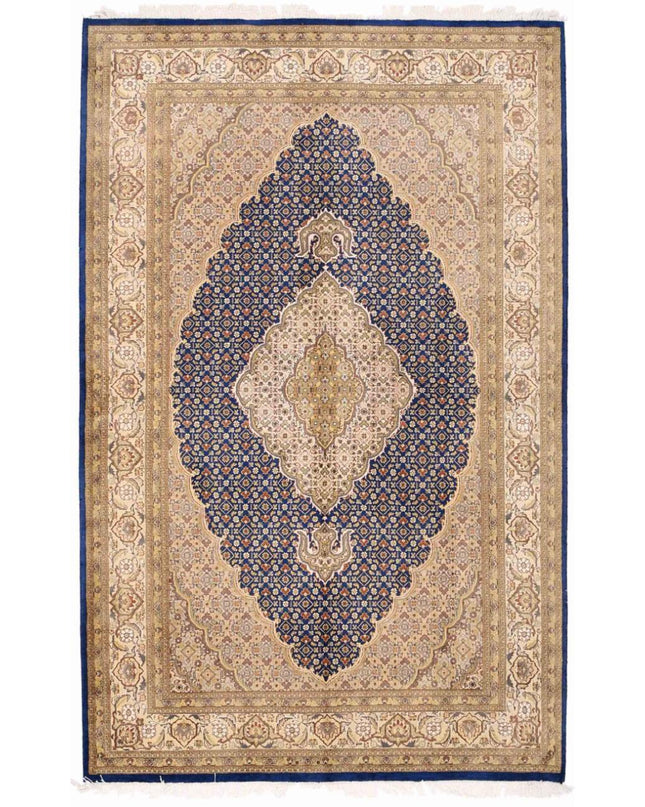 Heritage 4' 8" X 7' 6" Hand Knotted Wool Rug 4' 8" X 7' 6" (142 X 229) / Blue / Wool