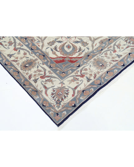 Heritage 6' 0" X 8' 9" Hand Knotted Wool Rug 6' 0" X 8' 9" (183 X 267) / Ivory / Wool