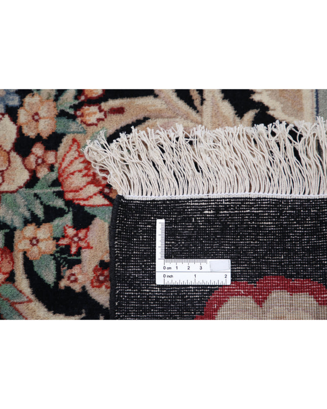 Heritage 8' 0" X 9' 10" Hand Knotted Wool Rug 8' 0" X 9' 10" (244 X 300) / Black / Wool