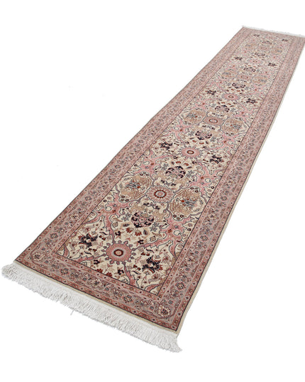 Heritage 2' 9" X 13' 4" Hand Knotted Wool Rug 2' 9" X 13' 4" (84 X 406) / Ivory / Wool