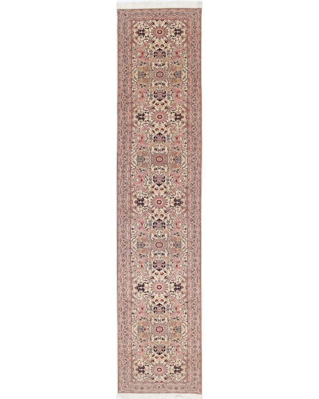 Heritage 2' 9" X 13' 4" Hand Knotted Wool Rug 2' 9" X 13' 4" (84 X 406) / Ivory / Wool