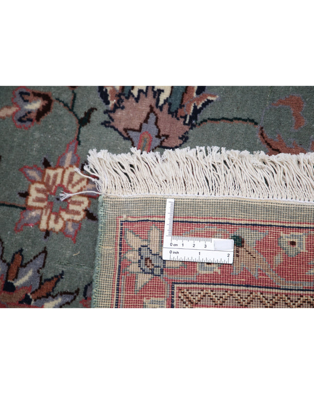 Heritage 6' 2" X 8' 11" Hand Knotted Wool Rug 6' 2" X 8' 11" (188 X 272) / Green / Wool