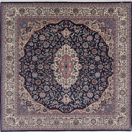 Heritage 7' 0" X 7' 2" Hand Knotted Wool Rug 7' 0" X 7' 2" (213 X 219) / Blue / Wool