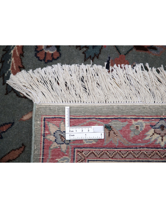 Heritage 6' 1" X 8' 11" Hand Knotted Wool Rug 6' 1" X 8' 11" (185 X 272) / Green / Wool