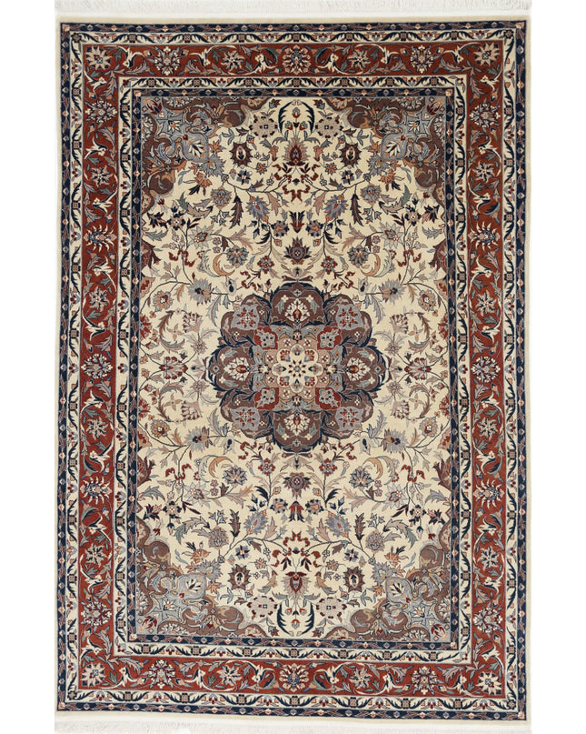 Heritage 6' 0" X 8' 11" Hand Knotted Wool Rug 6' 0" X 8' 11" (183 X 272) / Ivory / Wool