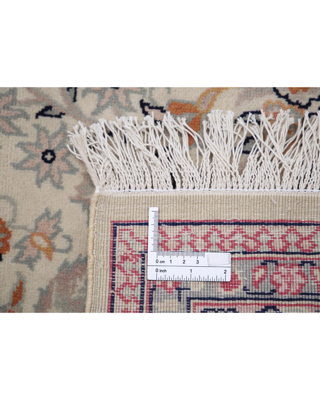 Heritage 6' 0" X 9' 0" Hand Knotted Wool Rug 6' 0" X 9' 0" (183 X 274) / Ivory / Wool