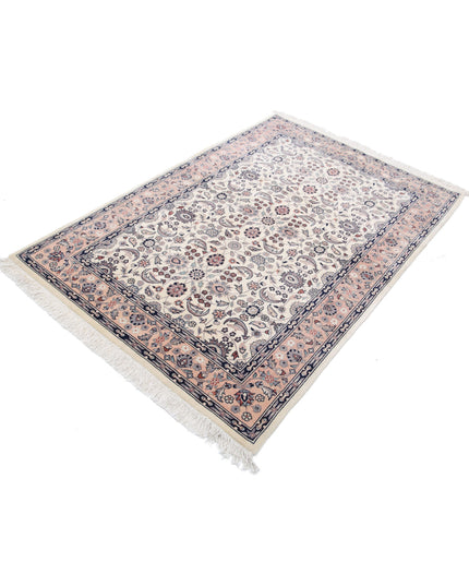Heritage 4' 2" X 6' 1" Hand Knotted Wool Rug 4' 2" X 6' 1" (127 X 185) / Ivory / Wool