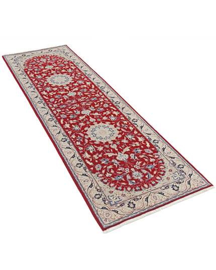Heritage 2' 6" X 7' 11" Hand Knotted Wool Rug 2' 6" X 7' 11" (76 X 241) / Red / Wool
