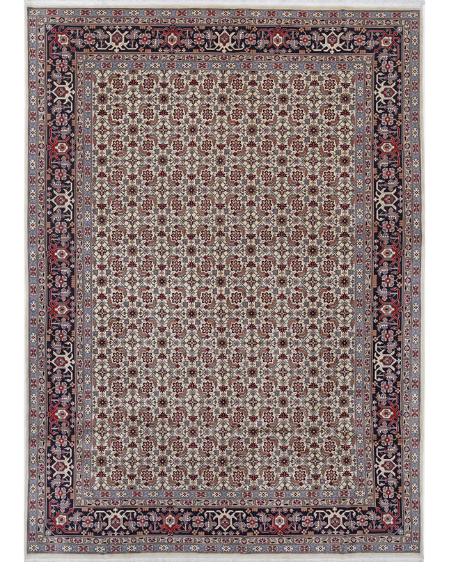 Heritage 8' 3" X 11' 5" Hand Knotted Wool Rug 8' 3" X 11' 5" (251 X 348) / Ivory / Wool