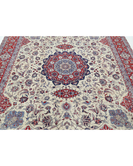 Heritage 8' 4" X 9' 11" Hand Knotted Wool Rug 8' 4" X 9' 11" (254 X 302) / Ivory / Wool