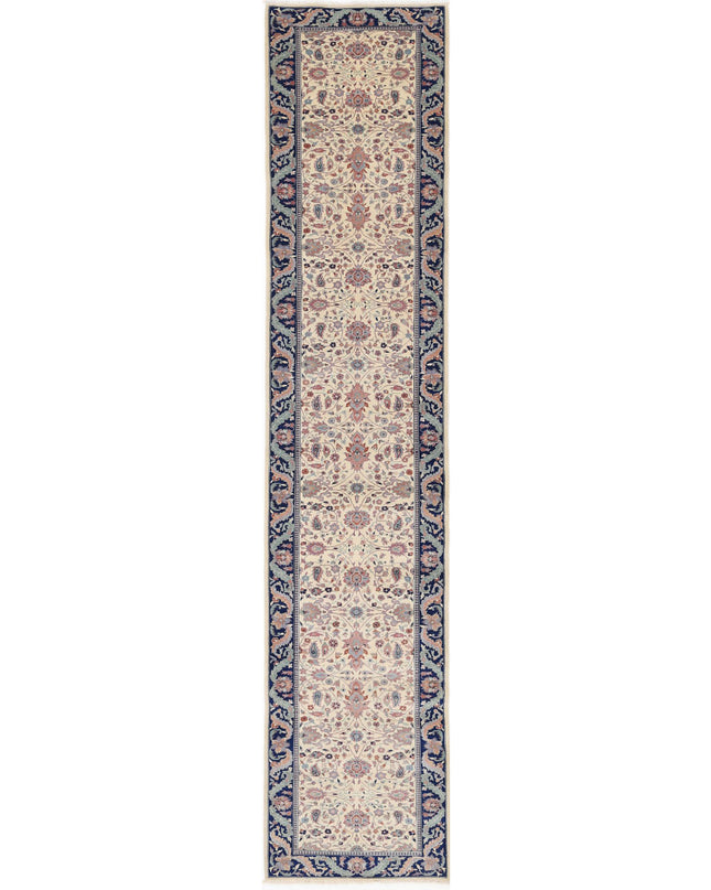 Heritage 2' 7" X 13' 9" Hand Knotted Wool Rug 2' 7" X 13' 9" (79 X 419) / Ivory / Wool