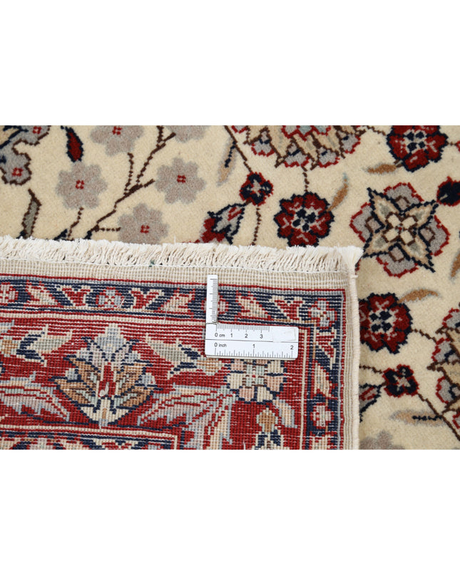 Heritage 2' 6" X 12' 0" Hand Knotted Wool Rug 2' 6" X 12' 0" (76 X 366) / Ivory / Wool