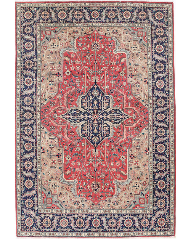 Heritage 6' 0" X 8' 11" Hand Knotted Wool Rug 6' 0" X 8' 11" (183 X 272) / Pink / Wool