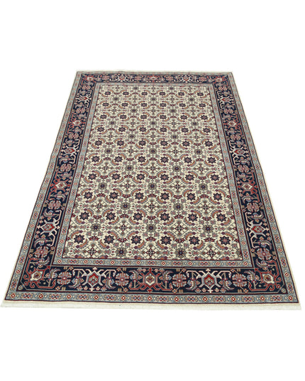 Heritage 4' 0" X 6' 1" Hand Knotted Wool Rug 4' 0" X 6' 1" (122 X 185) / Ivory / Wool
