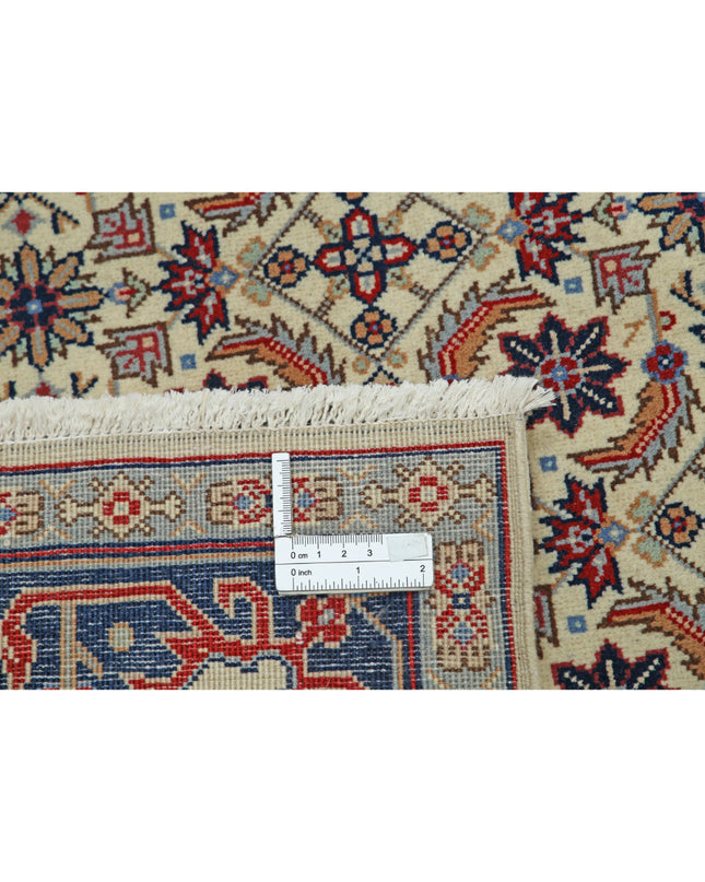Heritage 4' 0" X 6' 1" Hand Knotted Wool Rug 4' 0" X 6' 1" (122 X 185) / Ivory / Wool