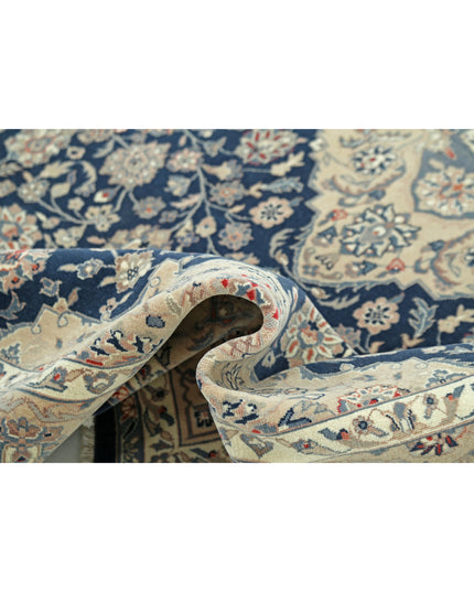 Heritage 5' 11" X 8' 10" Hand Knotted Wool Rug 5' 11" X 8' 10" (180 X 269) / Blue / Wool