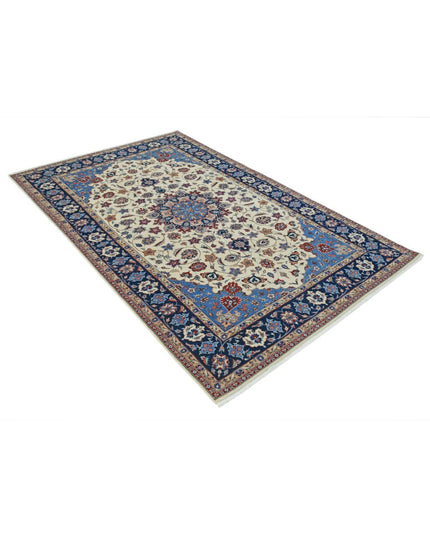 Heritage 4' 11" X 7' 10" Hand Knotted Wool Rug 4' 11" X 7' 10" (150 X 239) / Ivory / Wool