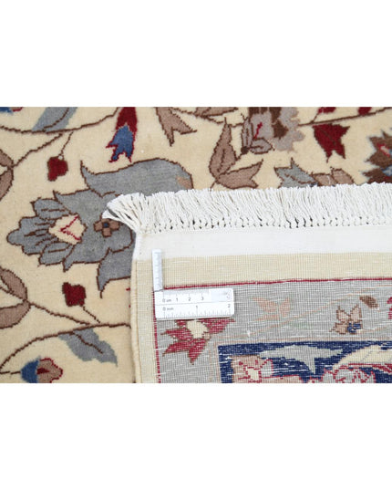 Heritage 5' 0" X 7' 5" Hand Knotted Wool Rug 5' 0" X 7' 5" (152 X 226) / Ivory / Wool