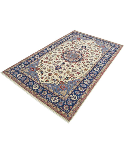 Heritage 5' 0" X 7' 10" Hand Knotted Wool Rug 5' 0" X 7' 10" (152 X 239) / Ivory / Wool