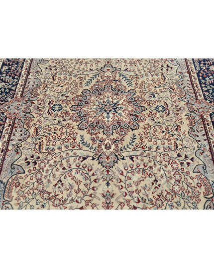 Heritage 5' 7" X 7' 8" Hand Knotted Wool Rug 5' 7" X 7' 8" (170 X 234) / Ivory / Wool