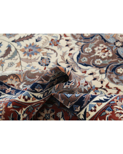 Heritage 7' 11" X 9' 10" Hand Knotted Wool Rug 7' 11" X 9' 10" (241 X 300) / Ivory / Wool