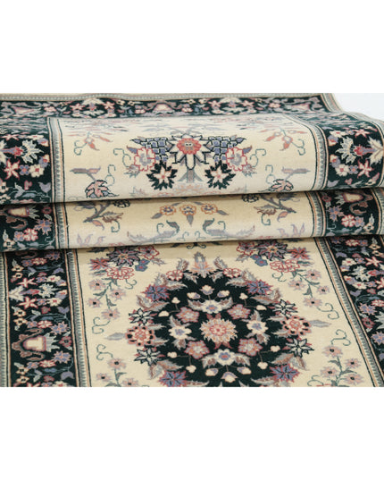 Heritage 2' 6" X 14' 0" Hand Knotted Wool Rug 2' 6" X 14' 0" (76 X 427) / Ivory / Wool