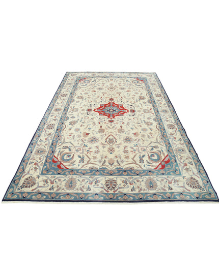 Heritage 6' 1" X 9' 0" Hand Knotted Wool Rug 6' 1" X 9' 0" (185 X 274) / Ivory / Wool