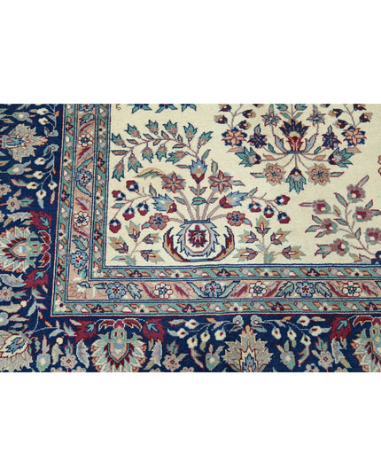 Heritage 8' 2" X 10' 1" Hand Knotted Wool Rug 8' 2" X 10' 1" (249 X 307) / Ivory / Wool