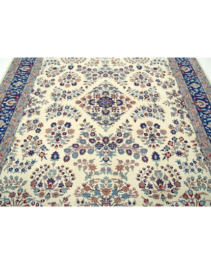 Heritage 8' 1" X 9' 10" Hand Knotted Wool Rug 8' 1" X 9' 10" (246 X 300) / Ivory / Wool