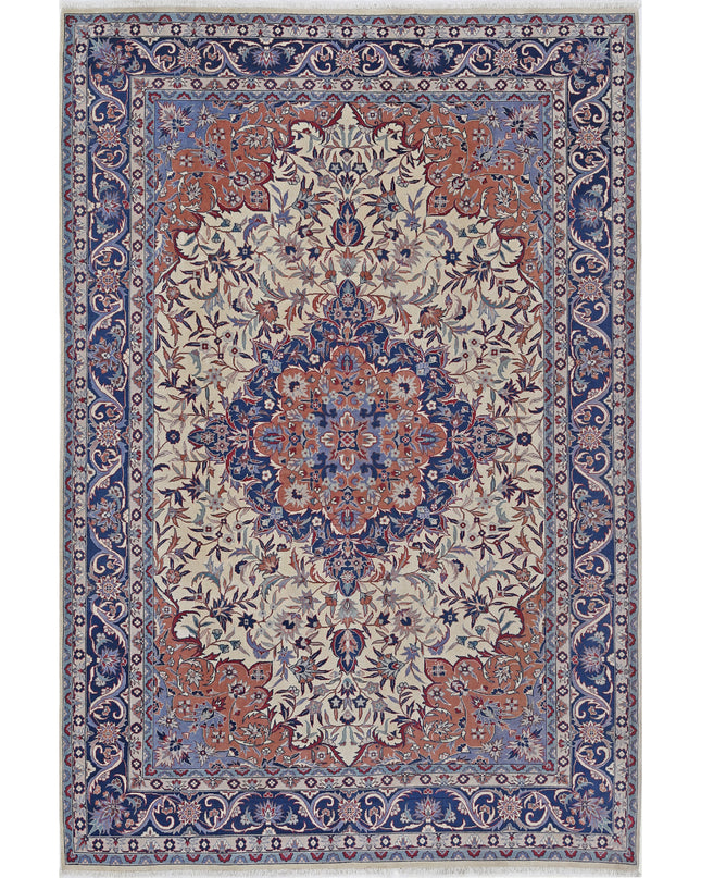 Heritage 6' 0" X 8' 11" Hand Knotted Wool Rug 6' 0" X 8' 11" (183 X 272) / Ivory / Wool