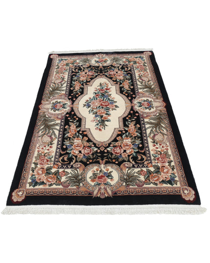 Heritage 3' 10" X 5' 10" Hand Knotted Wool Rug 3' 10" X 5' 10" (117 X 178) / Ivory / Wool