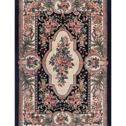 Heritage 3' 10" X 5' 10" Hand Knotted Wool Rug 3' 10" X 5' 10" (117 X 178) / Ivory / Wool