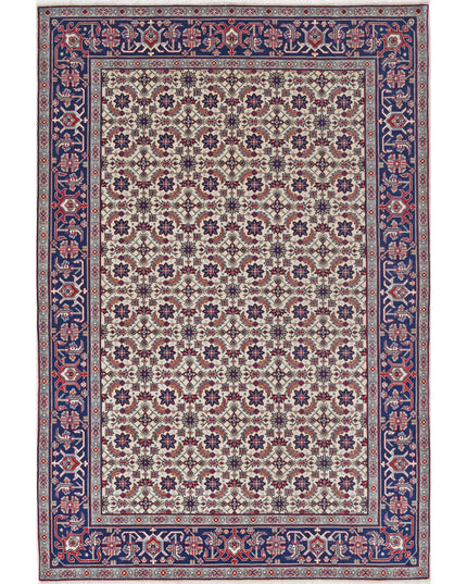 Heritage 4' 0" X 5' 10" Hand Knotted Wool Rug 4' 0" X 5' 10" (122 X 178) / Ivory / Wool