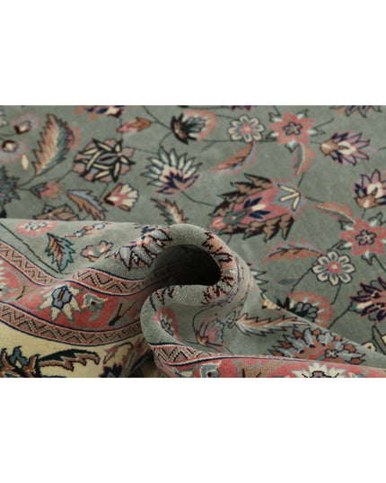 Heritage 7' 10" X 10' 0" Hand Knotted Wool Rug 7' 10" X 10' 0" (239 X 305) / Green / Wool