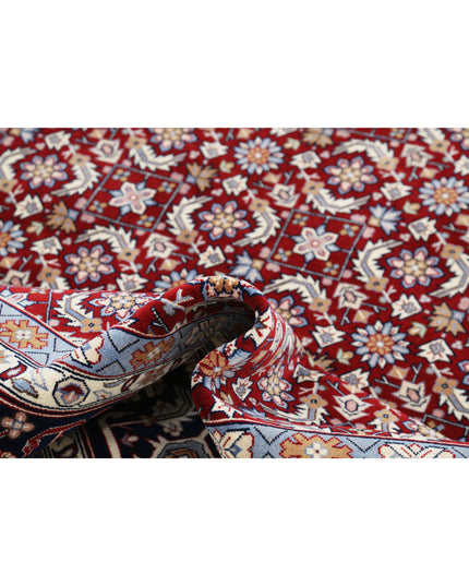 Heritage 8' 1" X 11' 6" Hand Knotted Wool Rug 8' 1" X 11' 6" (246 X 351) / Red / Wool