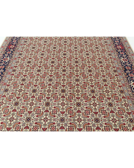 Heritage 7' 11" X 10' 0" Hand Knotted Wool Rug 7' 11" X 10' 0" (241 X 305) / Ivory / Wool