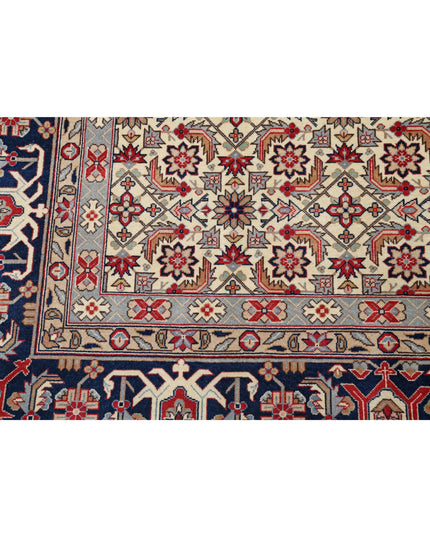 Heritage 7' 11" X 10' 0" Hand Knotted Wool Rug 7' 11" X 10' 0" (241 X 305) / Ivory / Wool