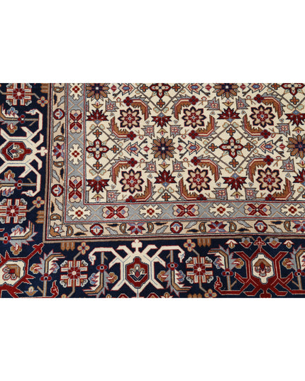 Heritage 8' 0" X 10' 0" Hand Knotted Wool Rug 8' 0" X 10' 0" (244 X 305) / Ivory / Wool