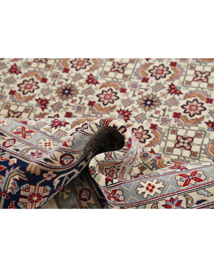 Heritage 8' 0" X 10' 0" Hand Knotted Wool Rug 8' 0" X 10' 0" (244 X 305) / Ivory / Wool