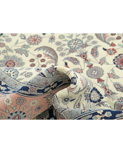 Heritage 8' 0" X 9' 9" Hand Knotted Wool Rug 8' 0" X 9' 9" (244 X 297) / Ivory / Wool