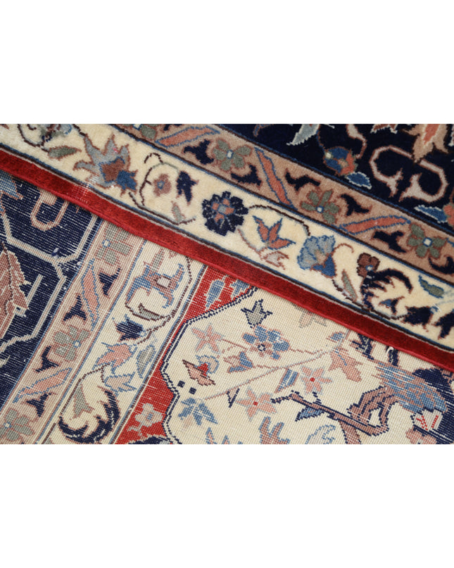 Heritage 7' 10" X 9' 9" Hand Knotted Wool Rug 7' 10" X 9' 9" (239 X 297) / Red / Wool