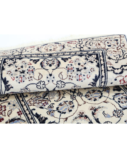 Heritage 2' 0" X 3' 10" Hand Knotted Wool & Silk Rug 2' 0" X 3' 10" (61 X 117) / Ivory / Wool & Silk